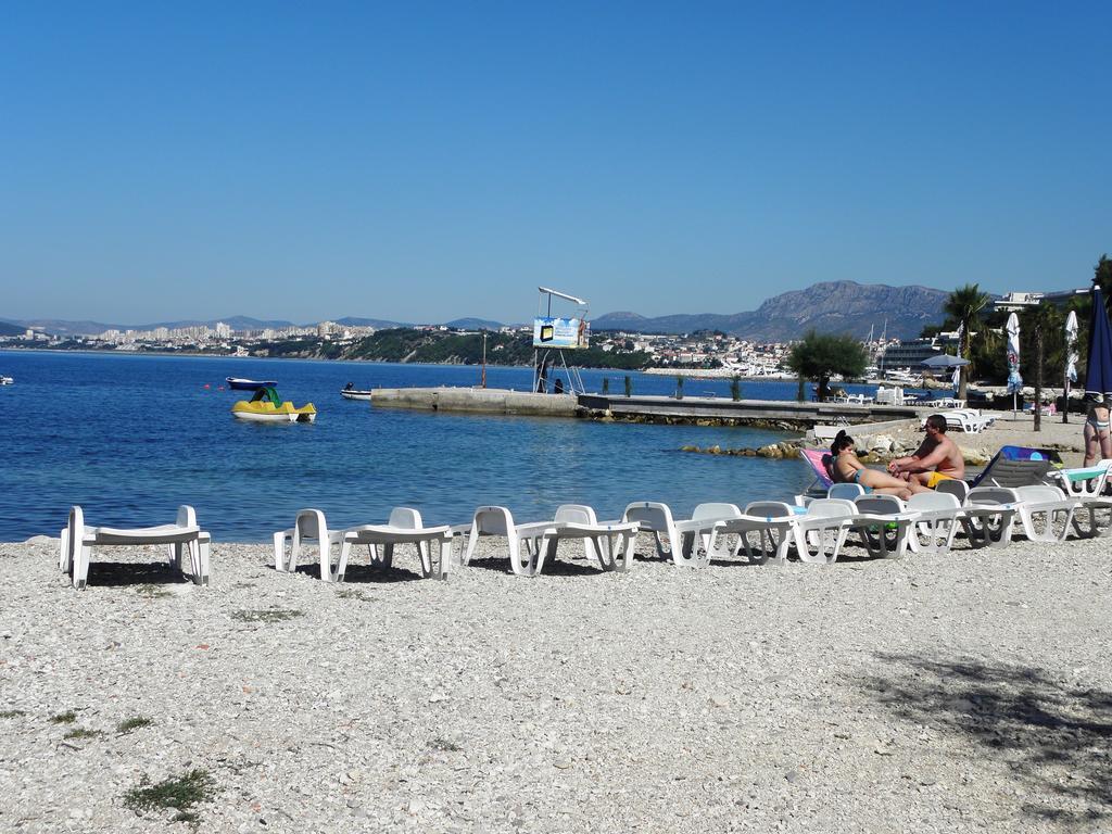 Beach Guesthouse Mediteran Podstrana Rum bild